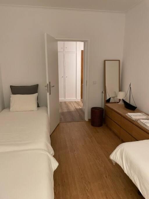 סאו מרטיניו דו פורטו Apartamento Em Frente A Praia מראה חיצוני תמונה